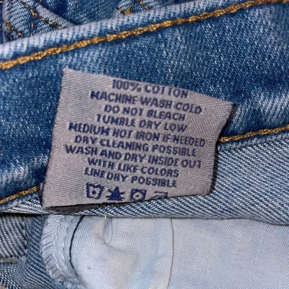 PREVIOUSLY WELL WORN ALMOST NEW CONDITION BIG ROCK CANYON 34 x 27.5” MENS JEANS